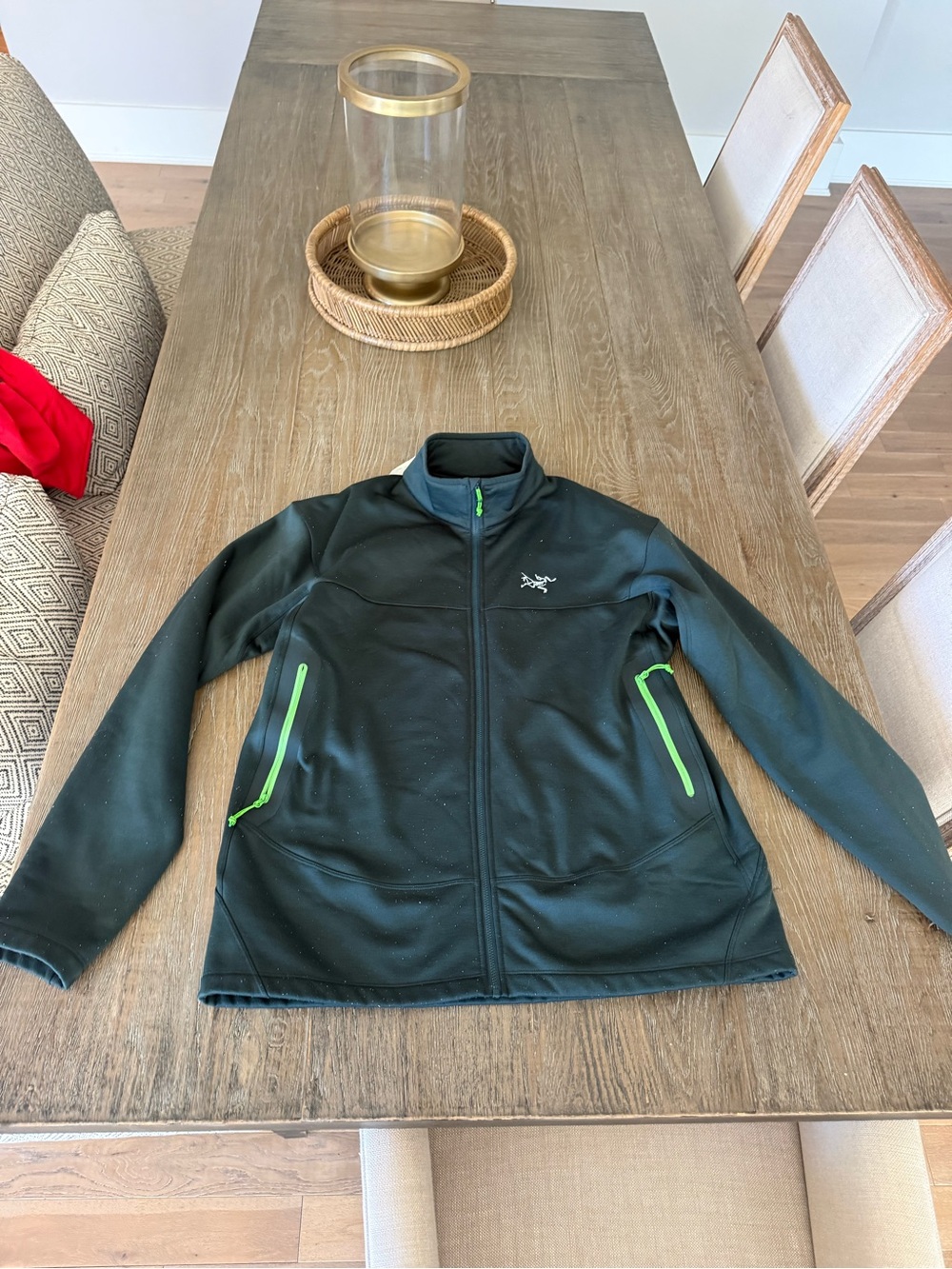 Arc'teryx Men's Dark greenish Grey Fleece Jacket with Neon Green Zippers